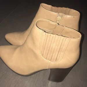 H&M boots NEW
